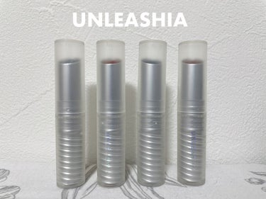 グリッタリーウェブリップバーム N°1ネットライク/unleashia/リップケア・リップクリームを使ったクチコミ（2枚目）