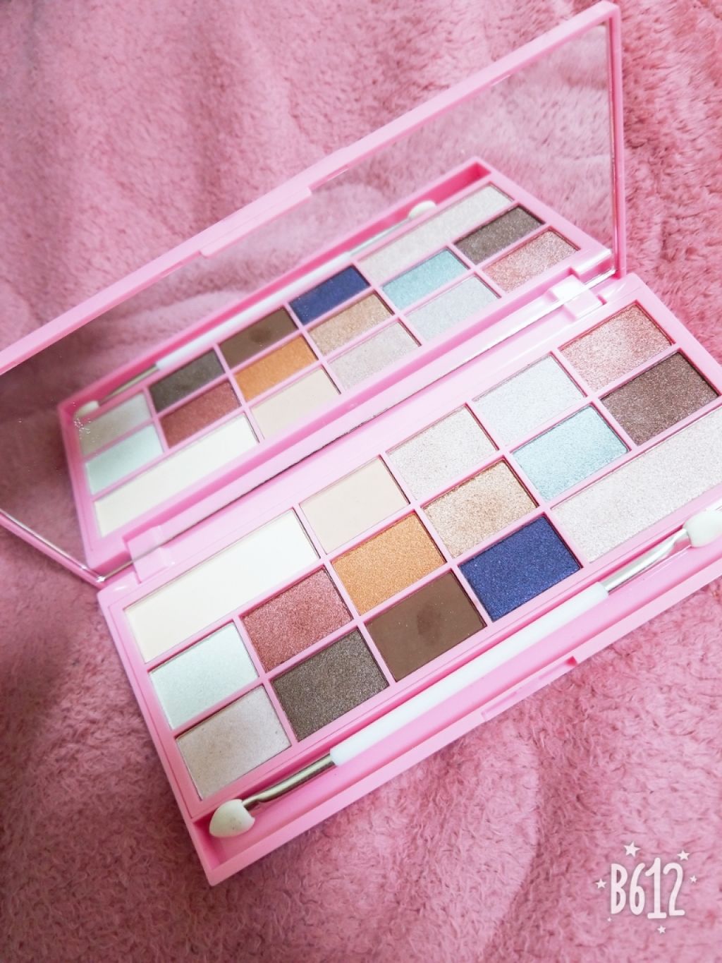 アイラブチョコレート/MAKEUP REVOLUTION/アイシャドウパレットを使ったクチコミ(2枚目)