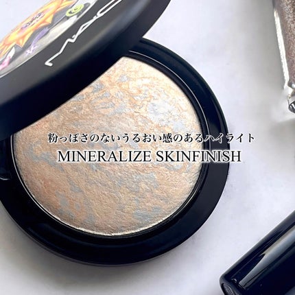 ラスターガラス リップスティック(アストロシャイン コレクション) ピー ディー エー(射手座)/M・A・C/口紅の画像