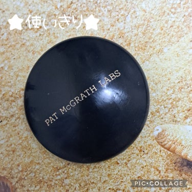 Skin Fetish: Sublime Perfection Blurring Under-Eye Powder/PAT McGRATH LABS/プレストパウダーを使ったクチコミ（1枚目）