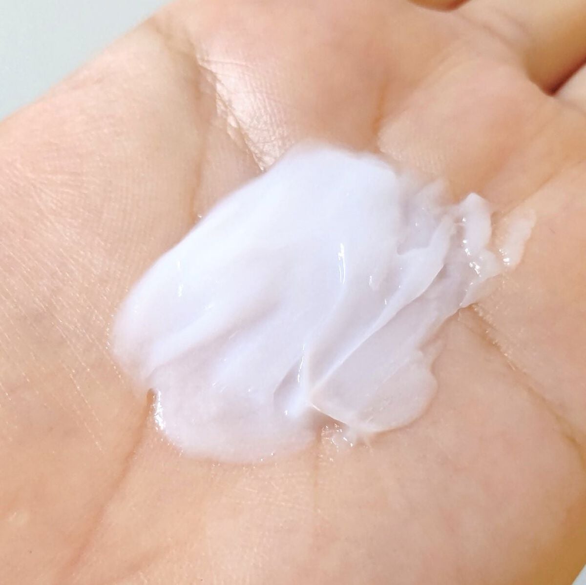 スーパーリッチシャイン ストレートビューティー うねりケアトリートメント/LUX/洗い流すヘアトリートメントを使ったクチコミ(3枚目)