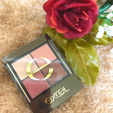 リアルクローズシャドウ/excel/アイシャドウパレットを使ったクチコミ(1枚目)