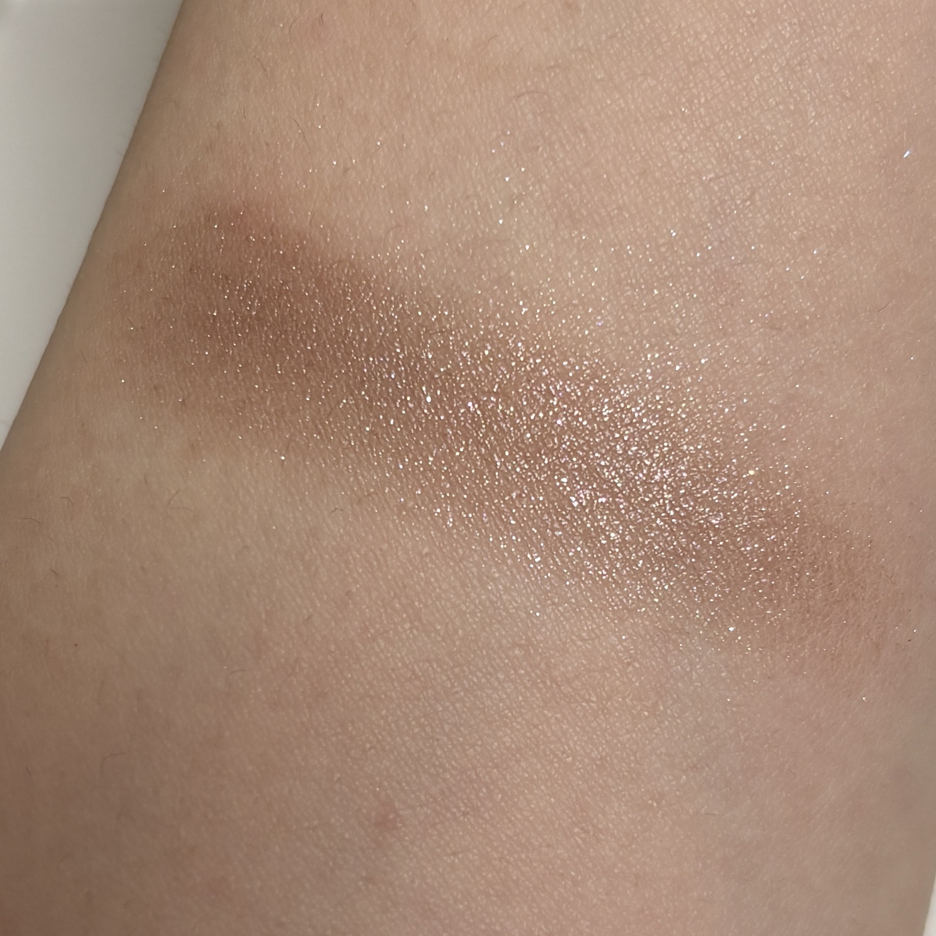 アディクション ザ アイシャドウ パール/ADDICTION/単色アイシャドウを使ったクチコミ（2枚目）