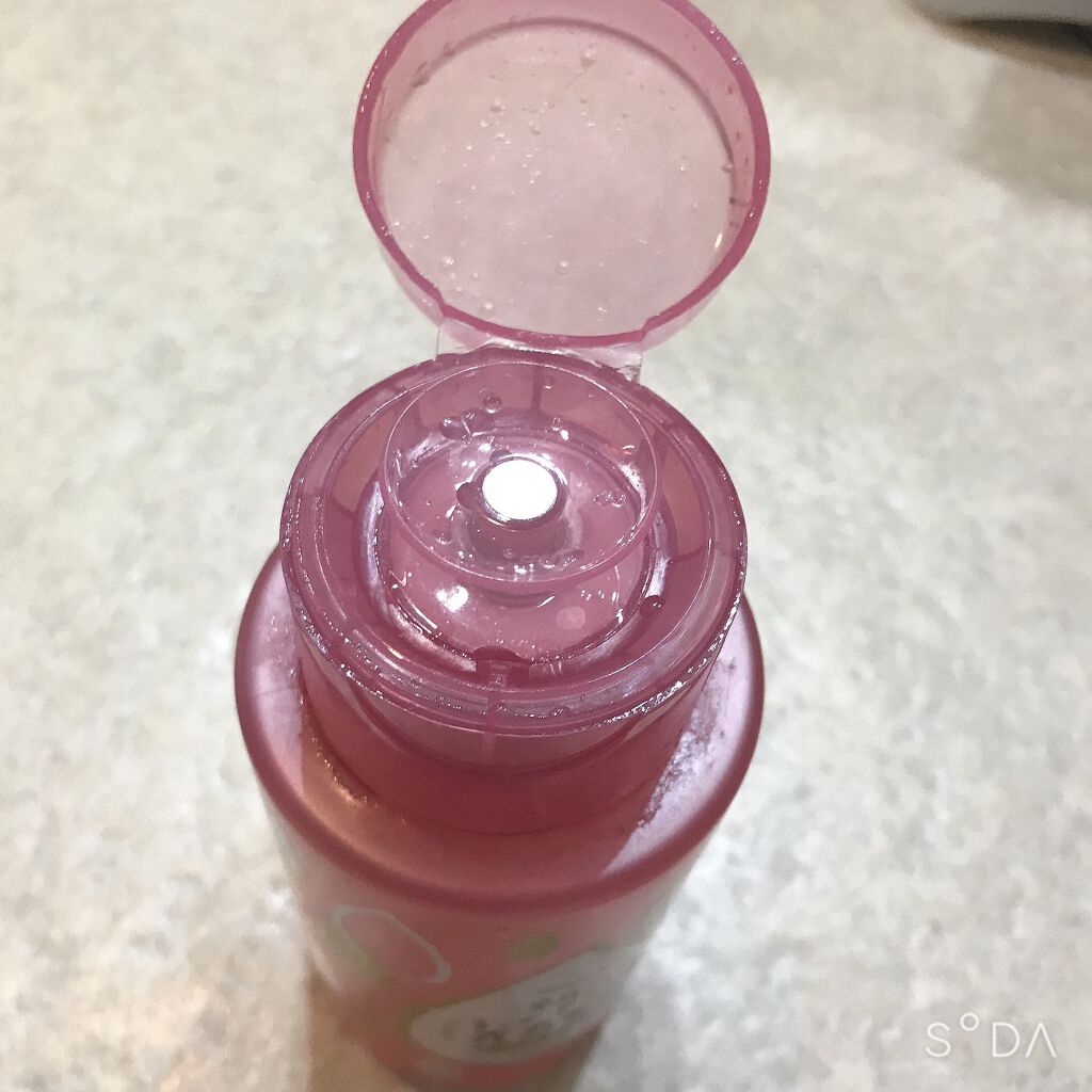 ラクイック 朝のふくだけ洗顔水 しっとり美白のクチコミ「みなさんこんばんは！
宇宙一ズボラなめろちです
最近夏休みということもあり、だらけにだらけた生.....」（3枚目）