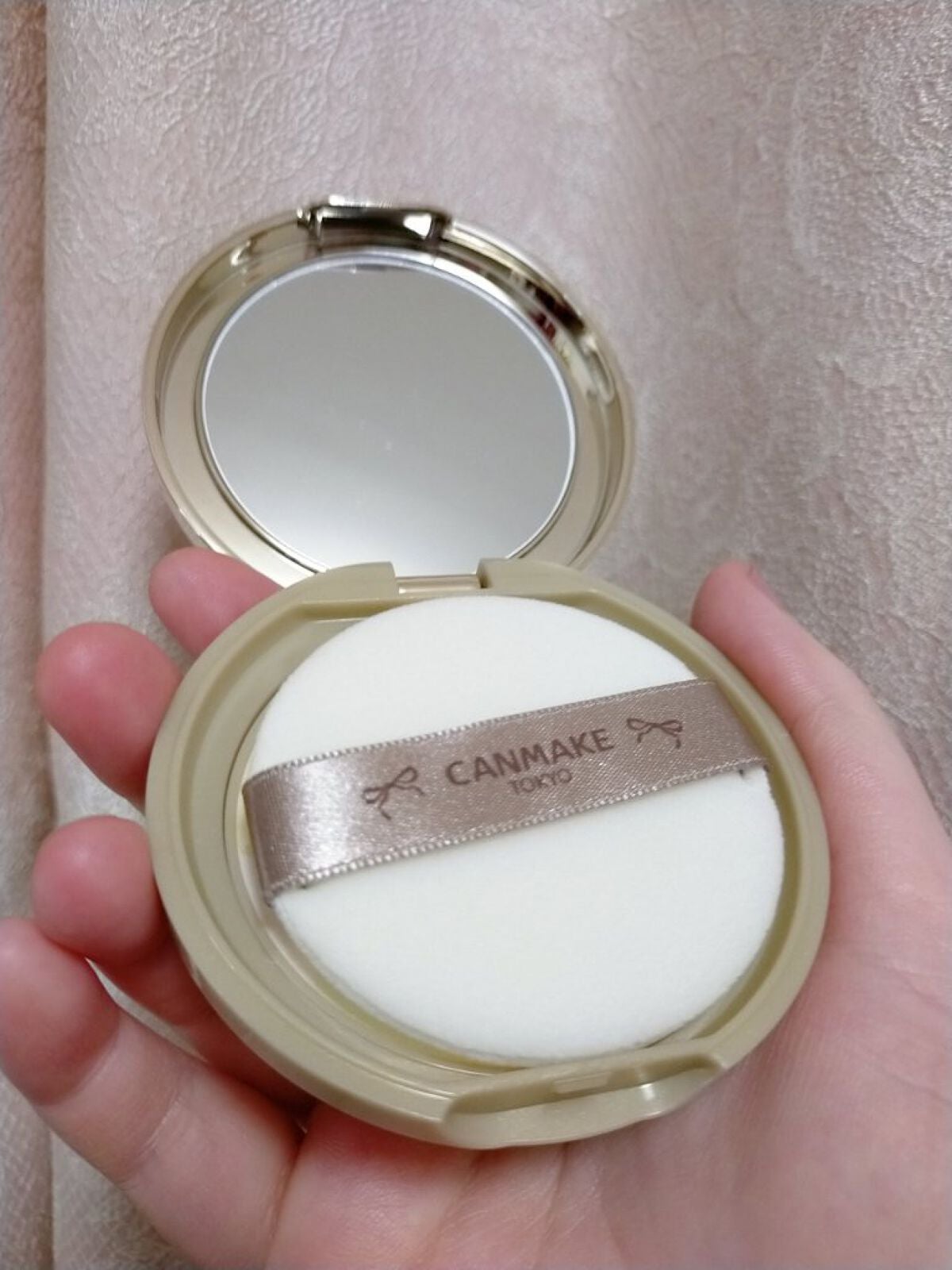 マシュマロフィニッシュパウダー ~Abloom~/キャンメイク/プレストパウダーを使ったクチコミ(4枚目)