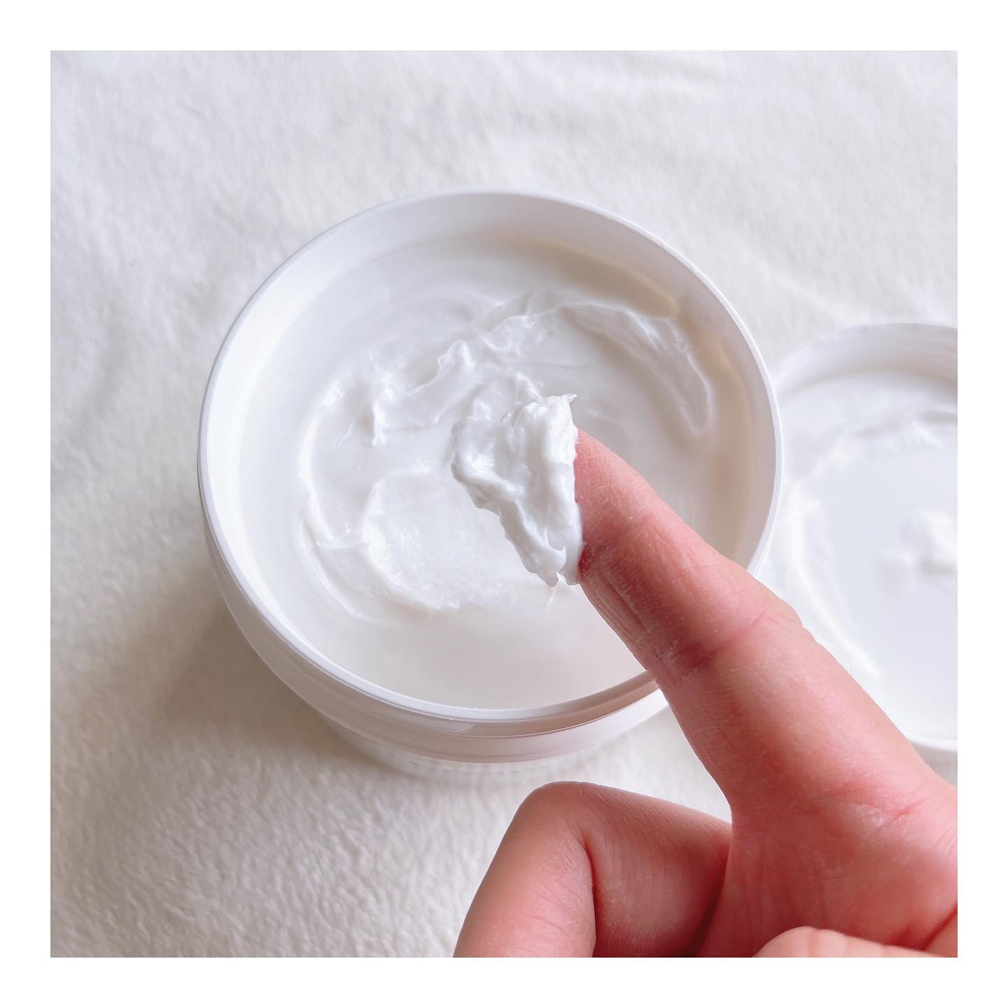 ダヴ クリームボディウォッシュ コンフォートモイスチャー/ダヴ/ボディソープを使ったクチコミ（3枚目）