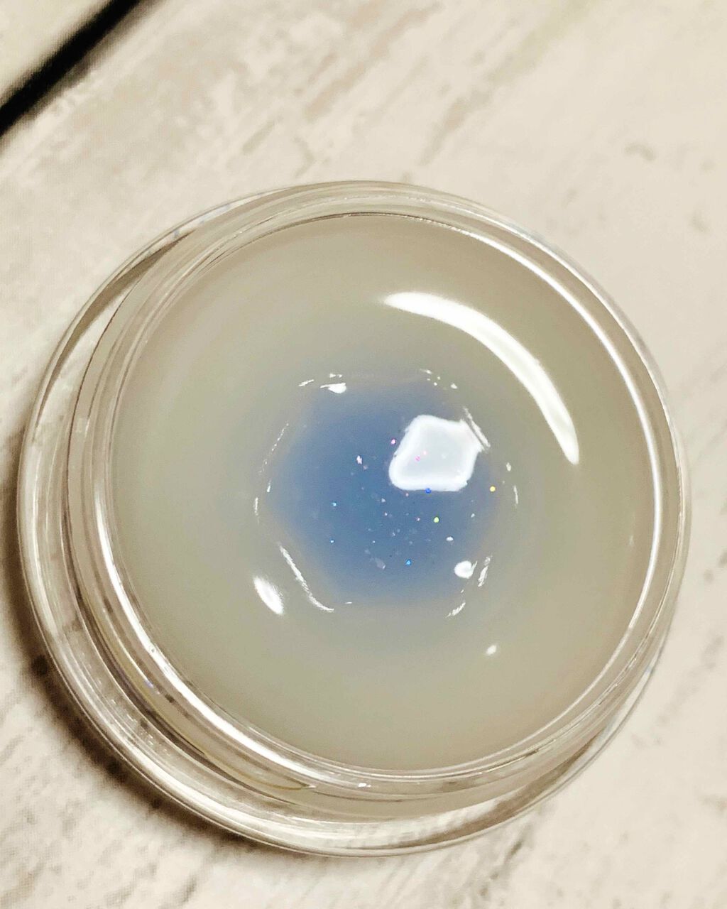 サムシングピュアブルー ダイヤモンド グレイズ リップバーム/JILL STUART/リップバームを使ったクチコミ(2枚目)