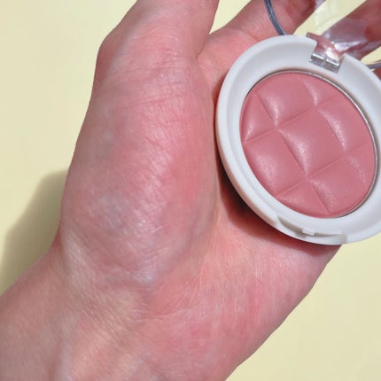 佐藤。フォロバ◎ on LIPS 「日本未発売🩷バズる予感しかしない.ᐟ.ᐟ.ᐟ.ᐟ♡••┈┈┈┈..」(4枚目)