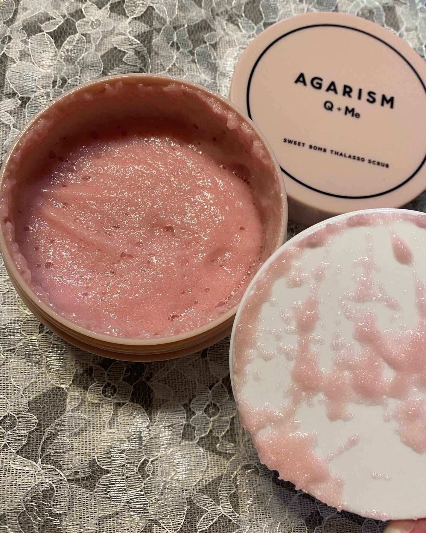 Q+Me スウィート ボム タラソ スクラブ/AGARISM/バスト・ヒップケアを使ったクチコミ(2枚目)