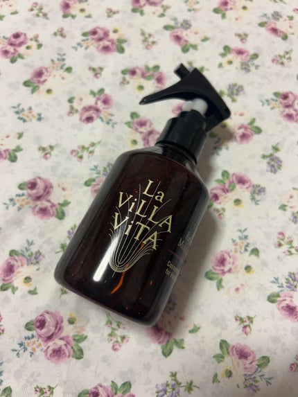 La ViLLA ViTA リ・ヘア マルチミストのクチコミ「
🐈⬛La ViLLA ViTAリ・ヘア マルチミスト〈洗い流さないトリートメント〉🐾
.....」(1枚目)