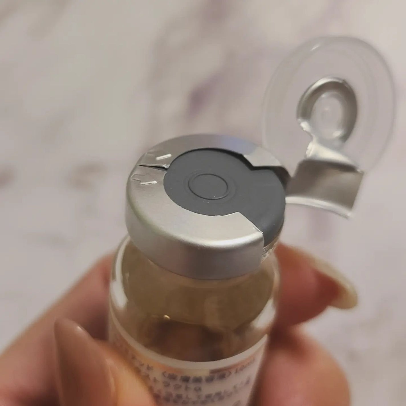 ロイヤルリミテッド/ビービーラボラトリーズ/美容液を使ったクチコミ(4枚目)