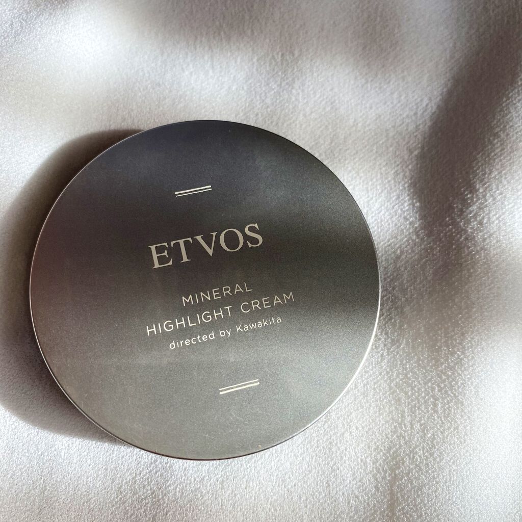 ミネラルハイライトクリーム/エトヴォス/クリームハイライトを使ったクチコミ（2枚目）