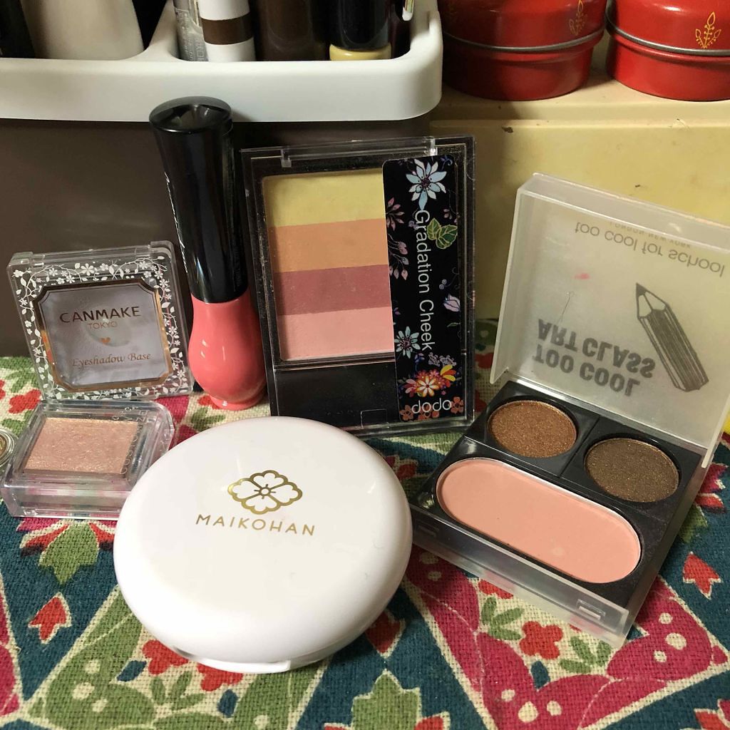 アートクラス バイ ロダン ルミネージュ バーニッシュ/too cool for school/プレストパウダーを使ったクチコミ（1枚目）