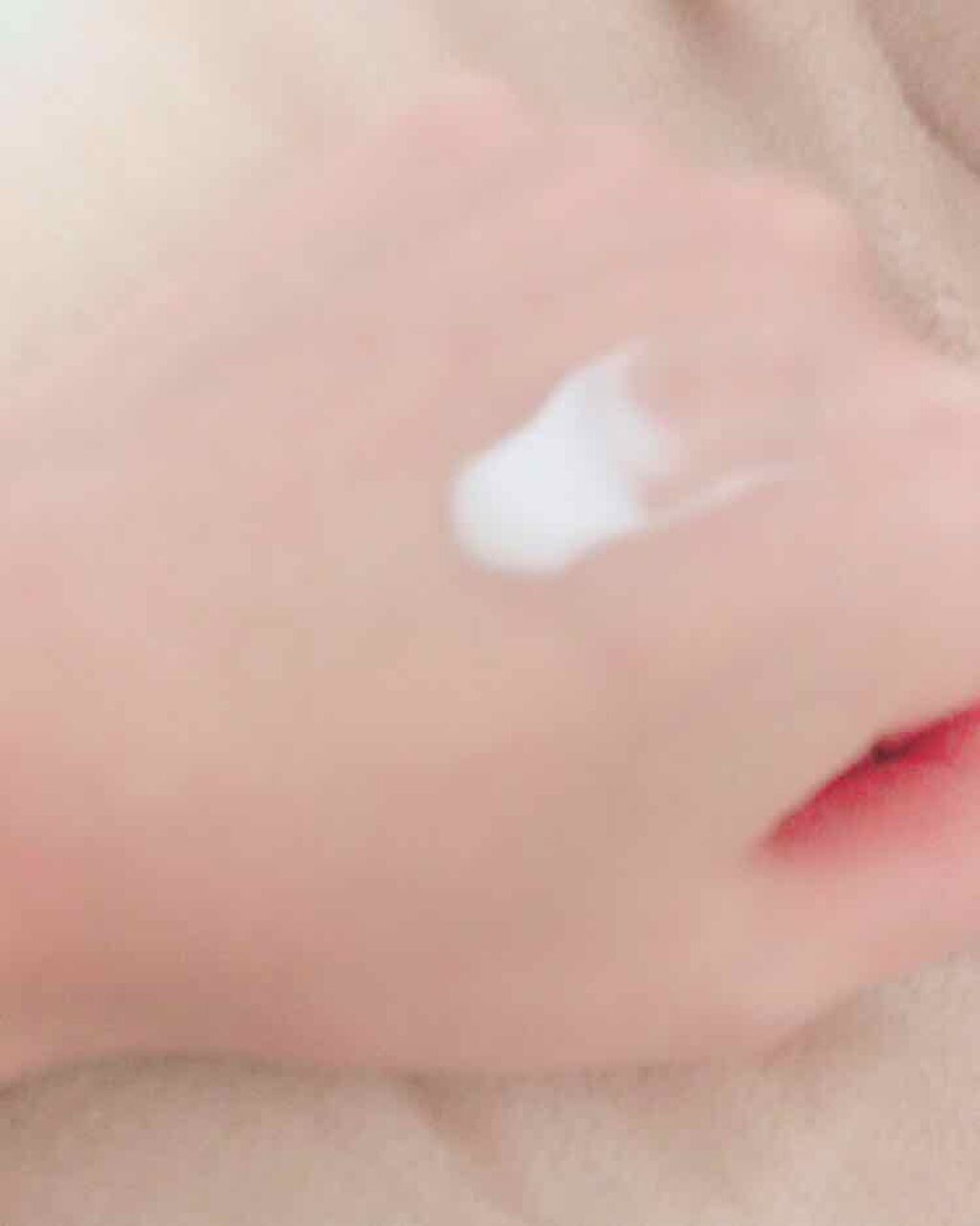 アンブリオリス モイスチャークリーム/アンブリオリス/フェイスクリームを使ったクチコミ(2枚目)