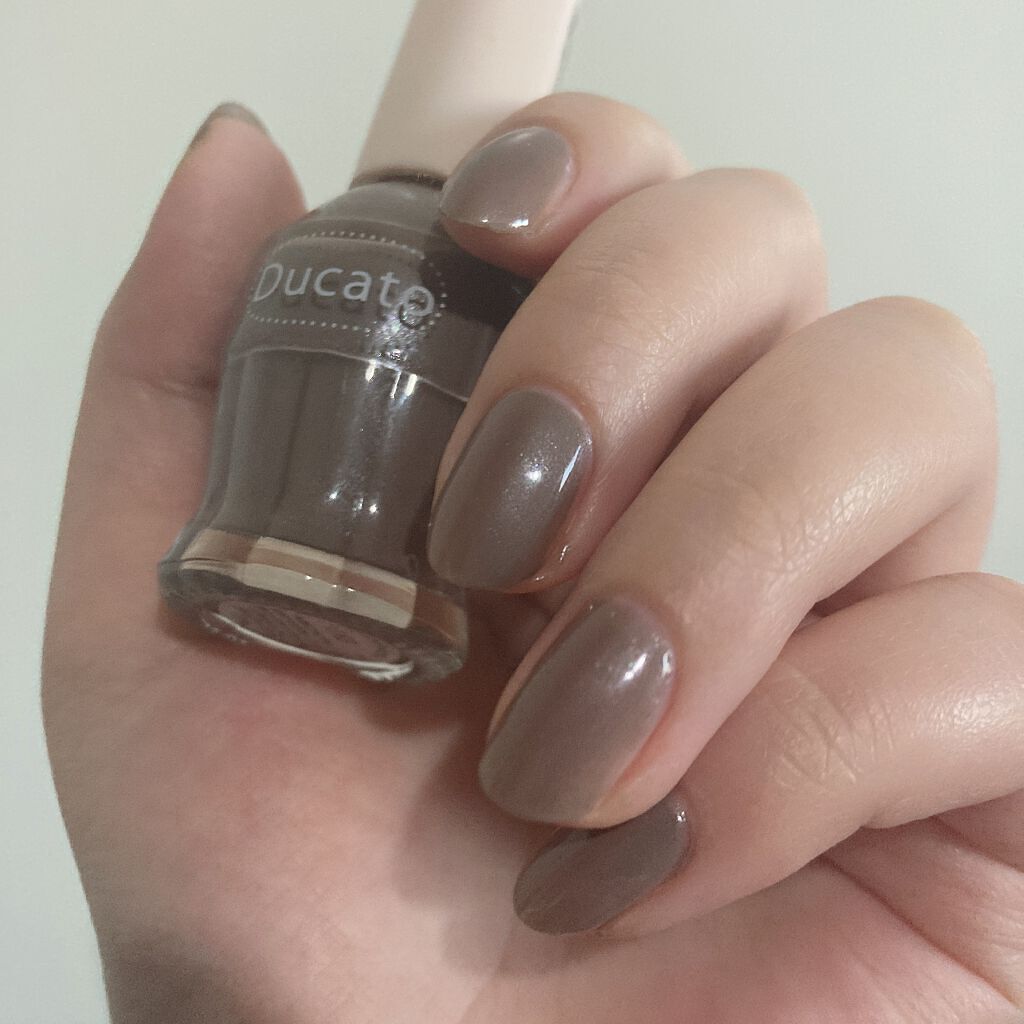 ナチュラルネイルカラーN 140 クッション フラッフィ/デュカート/マニキュアを使ったクチコミ（1枚目）