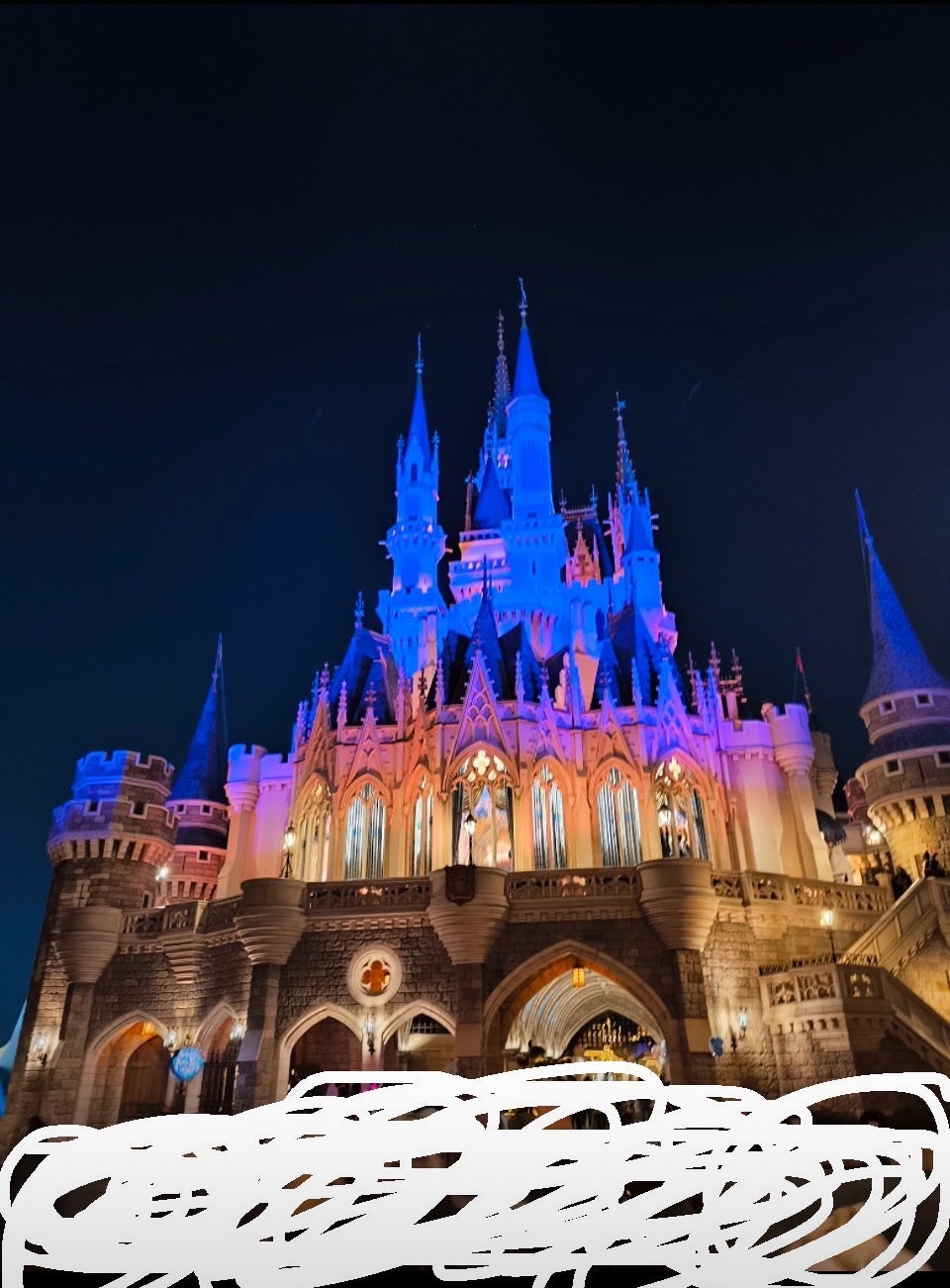 いちごケーキ🍰🍴 on LIPS 「#ディズニーたのしい!..」(1枚目)