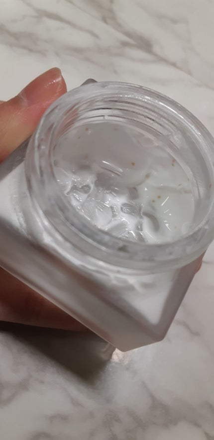 ミルキーホワイト クリーム/ハイジドルフ/化粧下地を使ったクチコミ(3枚目)