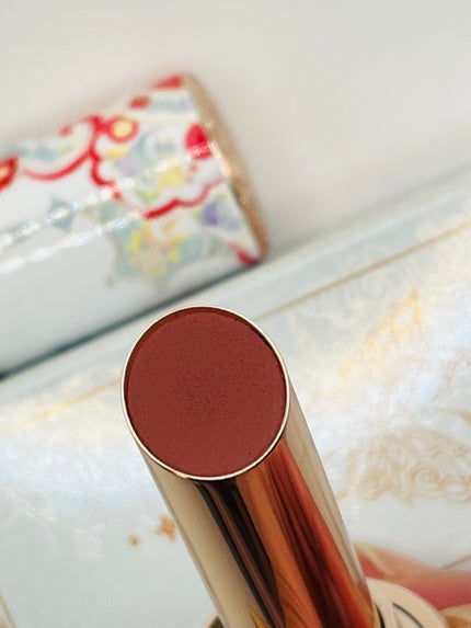 胡蝶雲肩グロッシーリップスティック/FlowerKnows/口紅を使ったクチコミ(2枚目)