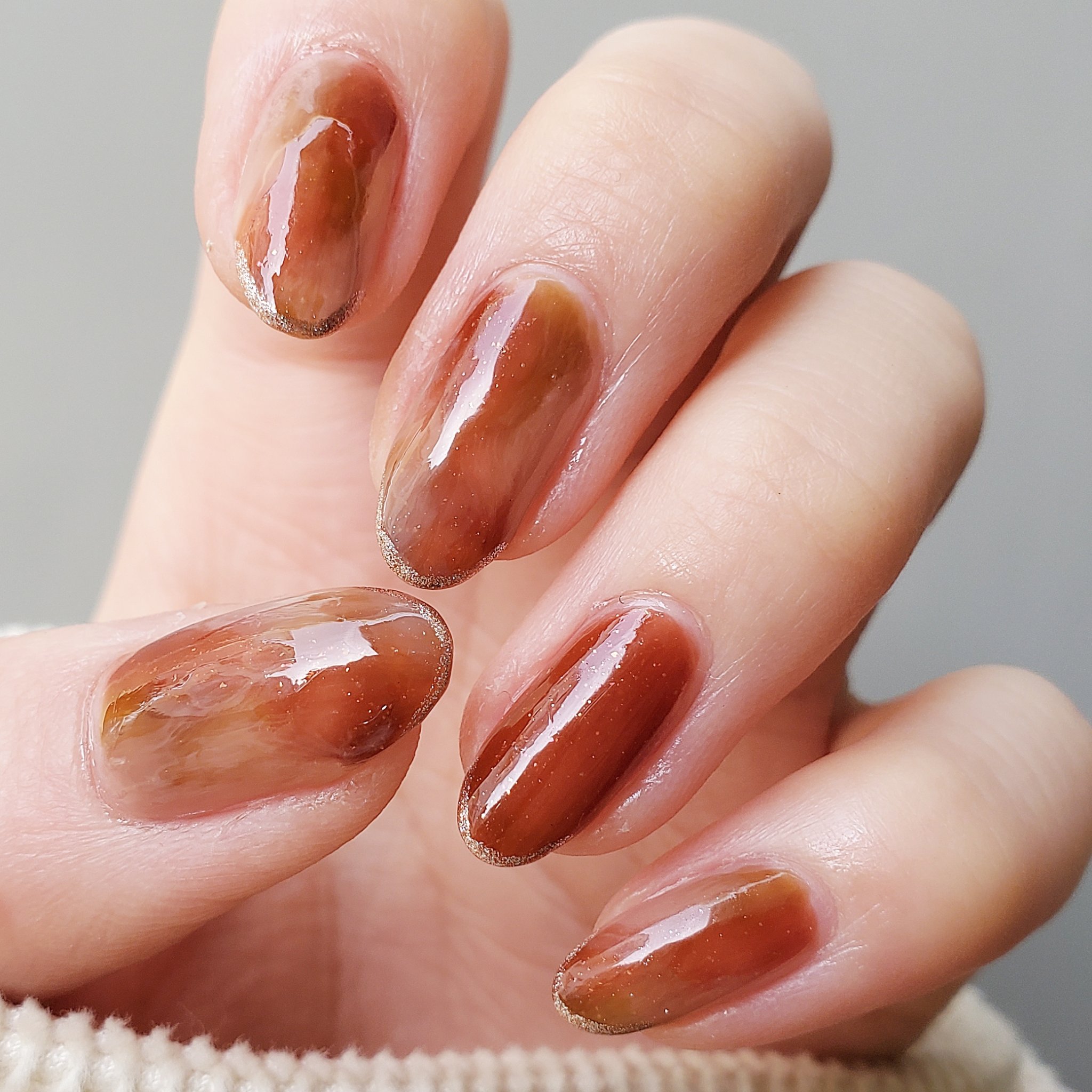 カラークラブ D296 Aurora Lily/Forsythe/マニキュアを使ったクチコミ（3枚目）