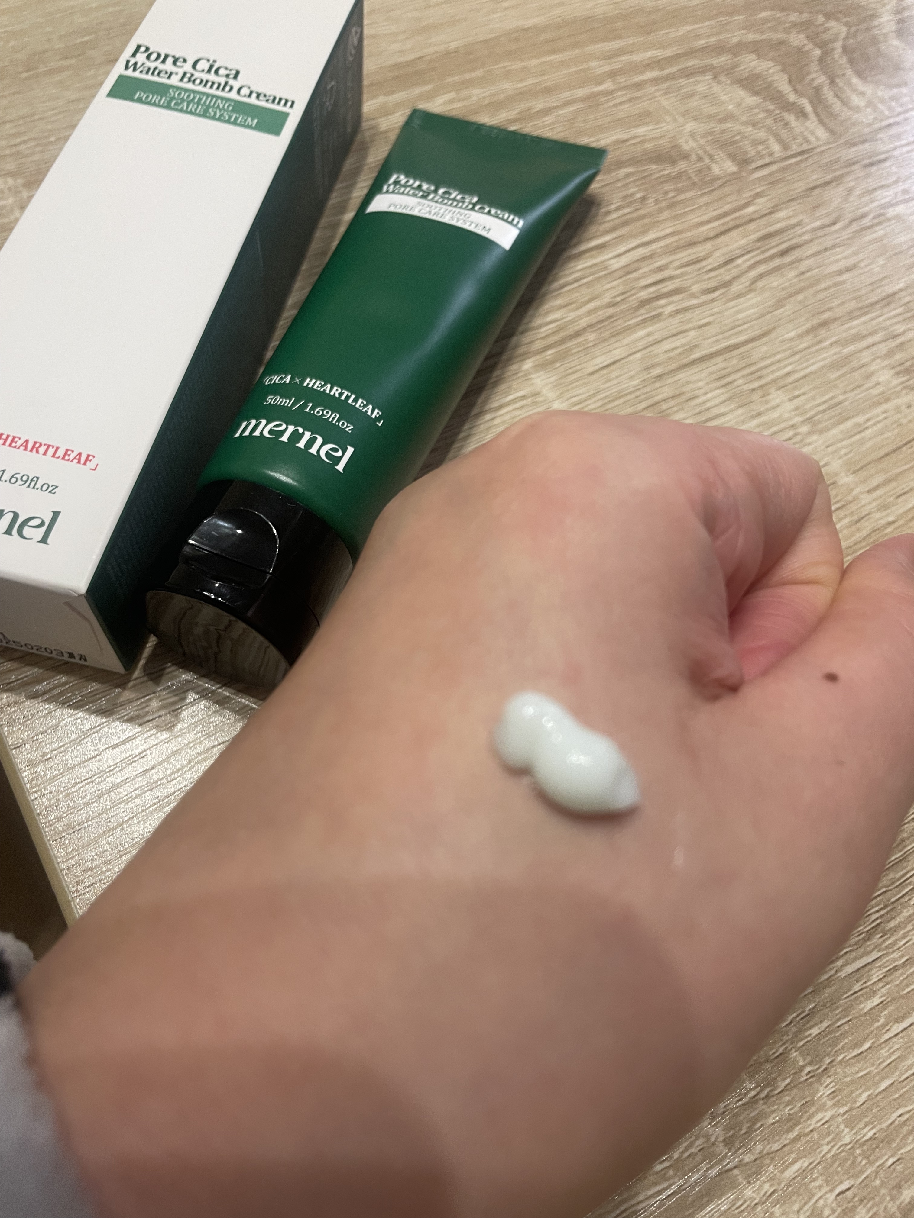 ポアシカ ウォーターボムクリーム/mernel/フェイスクリームを使ったクチコミ（2枚目）