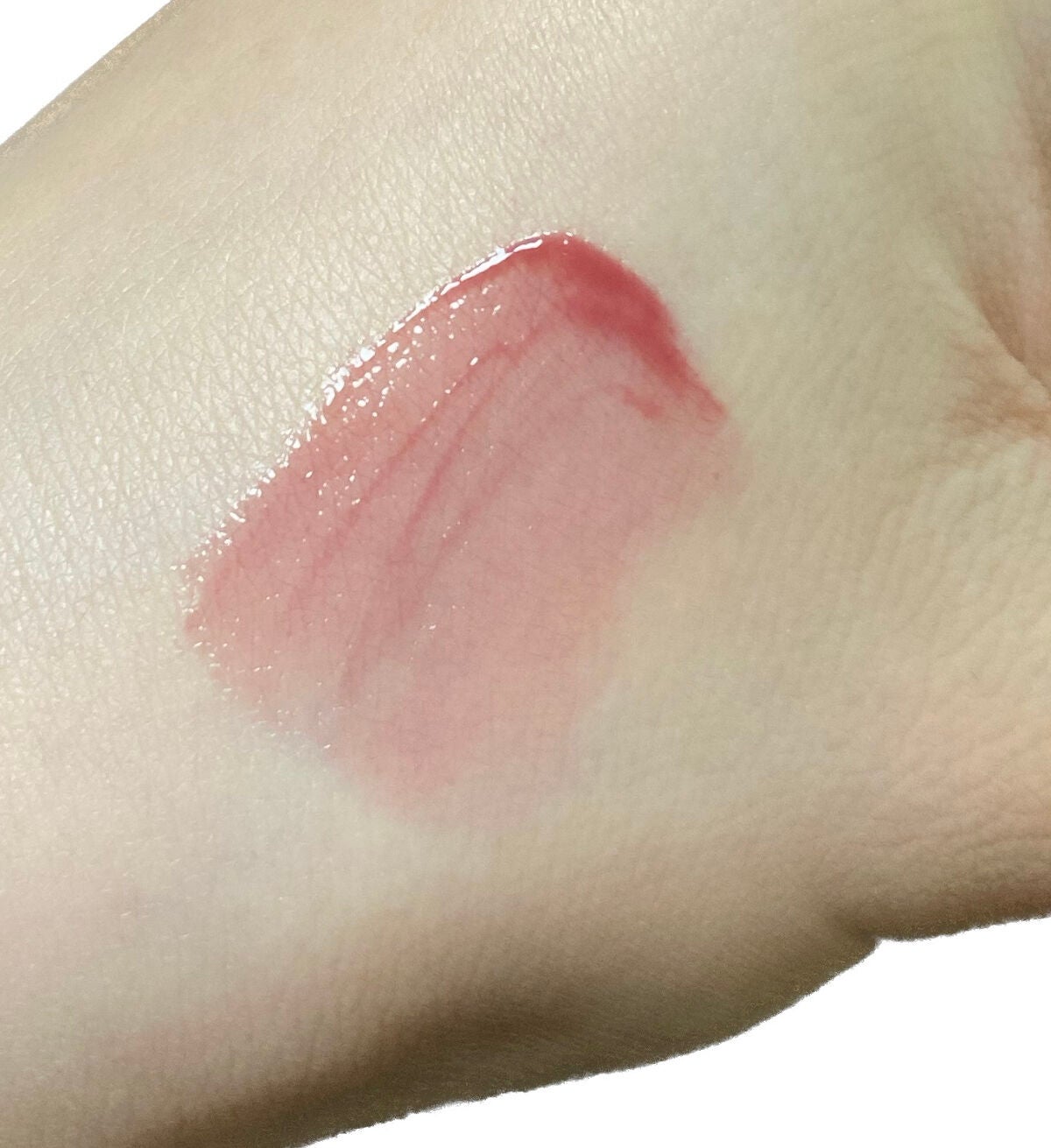 ラスティンググロスリップ/CEZANNE/口紅を使ったクチコミ(4枚目)