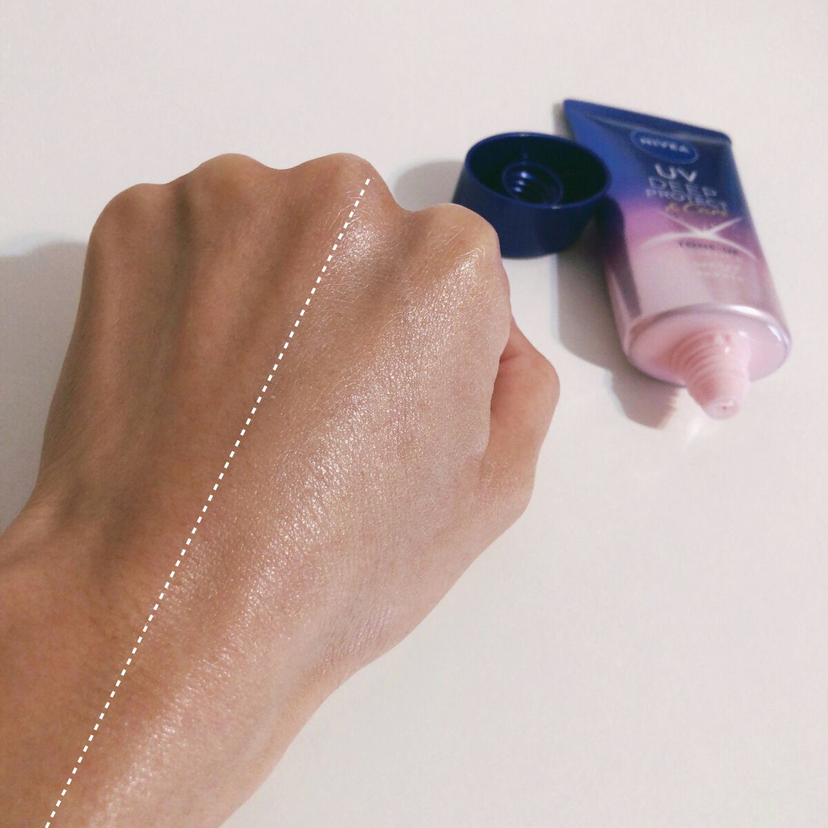 ニベアUV ディープ プロテクト&ケア トーンアップ エッセンス/ニベア/日焼け止めローションを使ったクチコミ(4枚目)