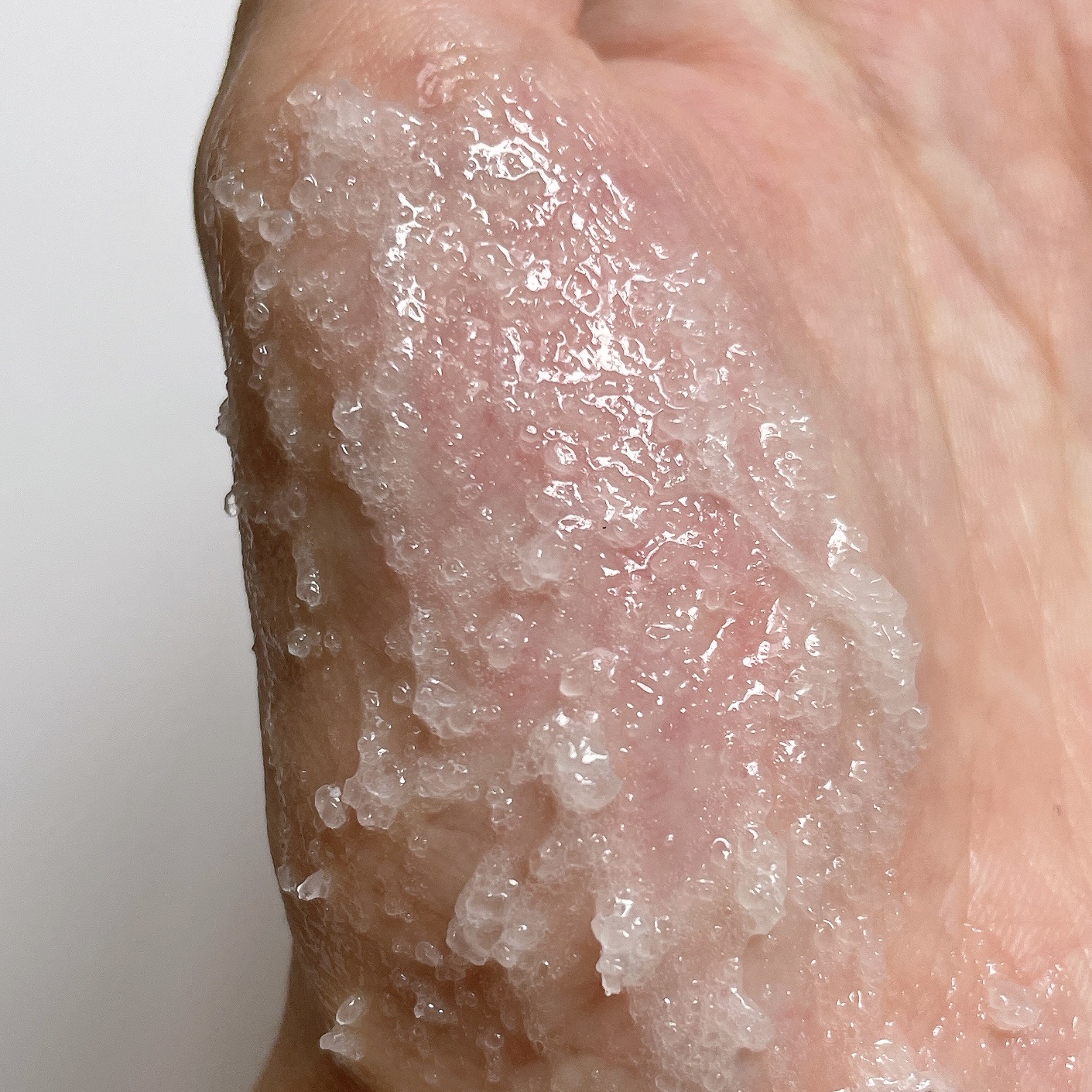 ローズマリー スカルプ スクラブ/AROMATICA/ヘッドスクラブを使ったクチコミ（3枚目）