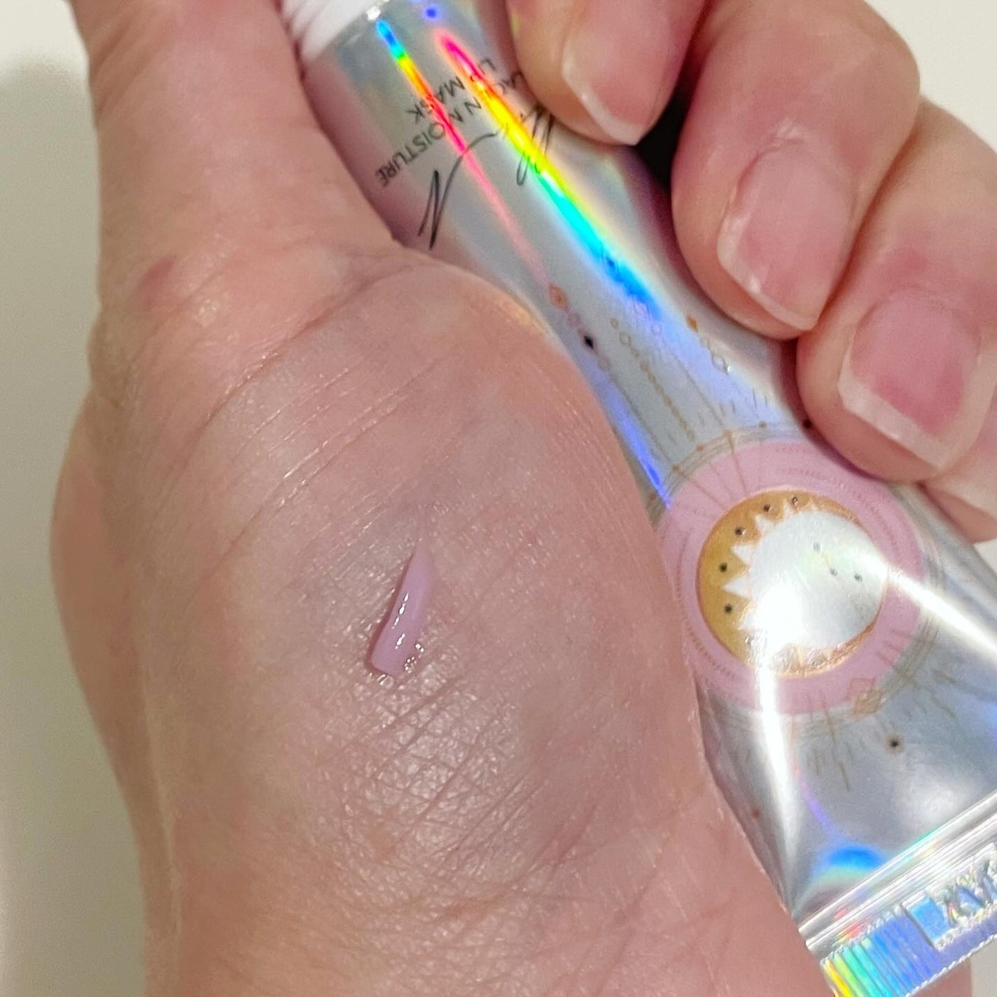 イリュン コラーゲンモイスチャーリップマスク/illuN/リップマスクを使ったクチコミ(4枚目)