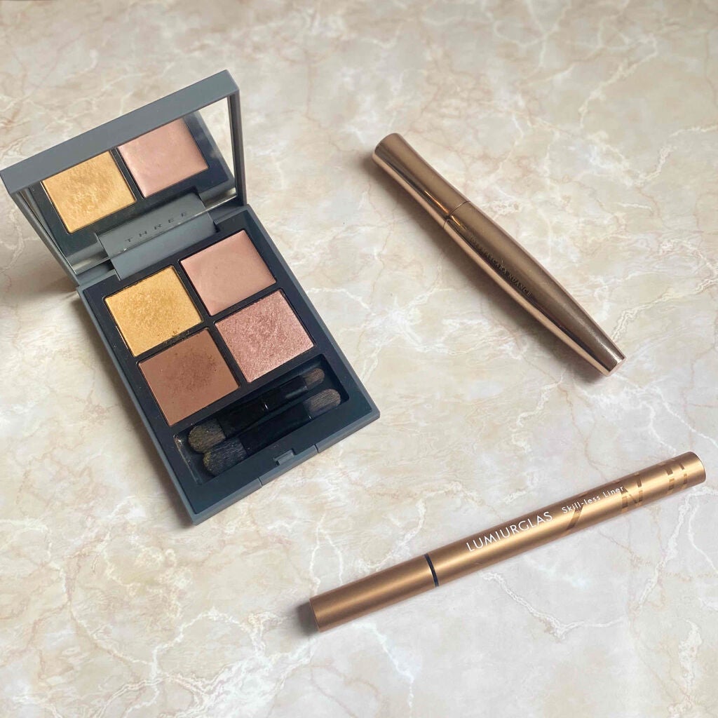 ディメンショナルビジョンアイパレット/THREE/アイシャドウパレットを使ったクチコミ(4枚目)