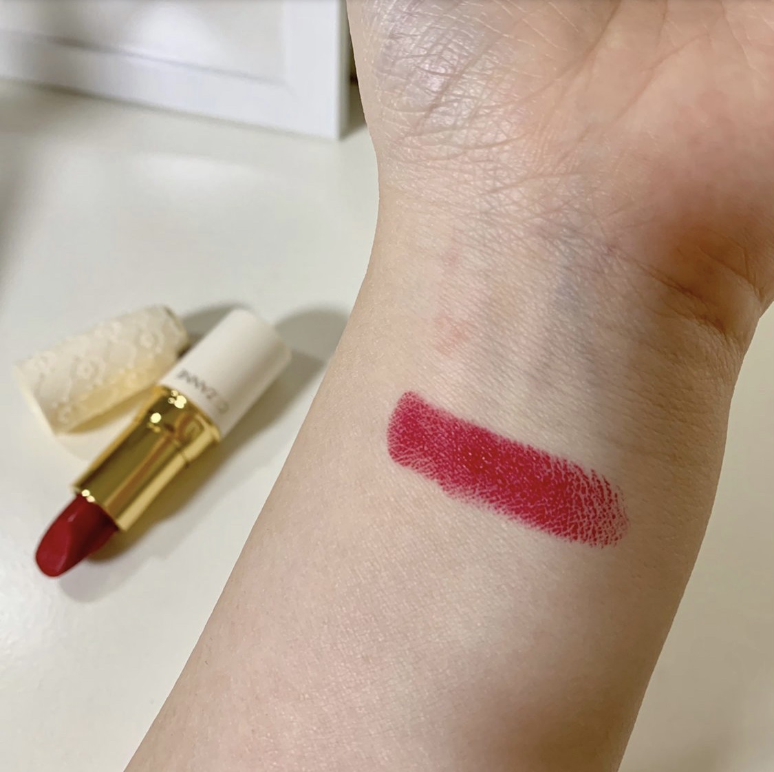 ラスティング リップカラーN 406 レッド系/CEZANNE/口紅を使ったクチコミ（2枚目）