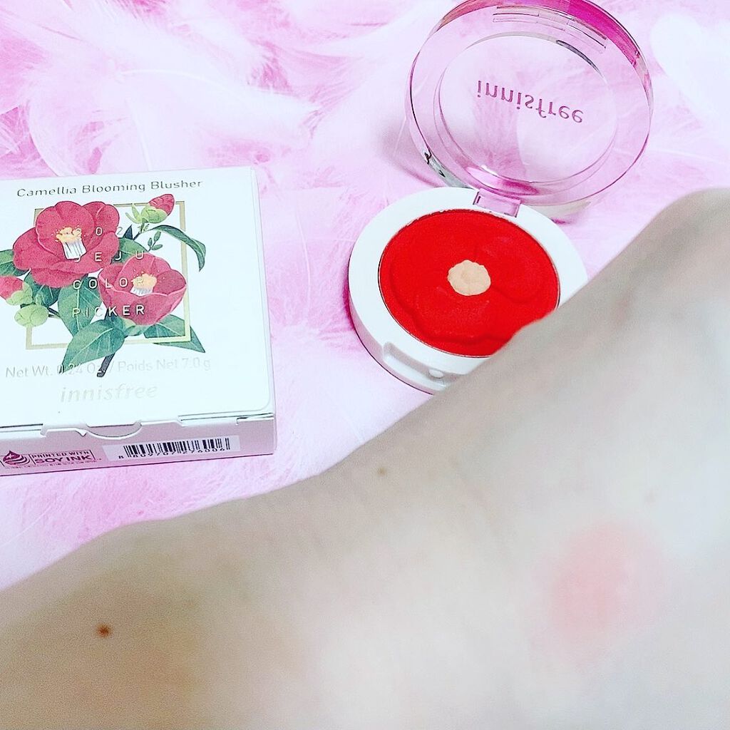 済州 カラーピッカー椿ブルーミングチーク/innisfree/パウダーチークを使ったクチコミ(3枚目)