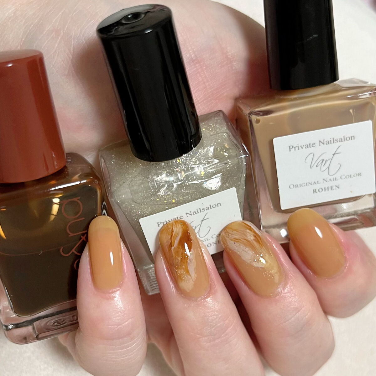 ヴェイル オリジナルネイルカラー/Vart/マニキュアを使ったクチコミ（1枚目）
