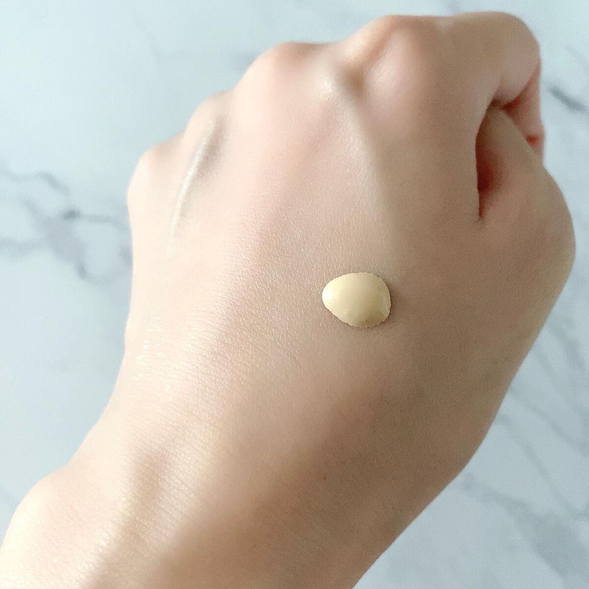 オールアワーズ リキッド/YVES SAINT LAURENT BEAUTE/リキッドファンデーションを使ったクチコミ(3枚目)