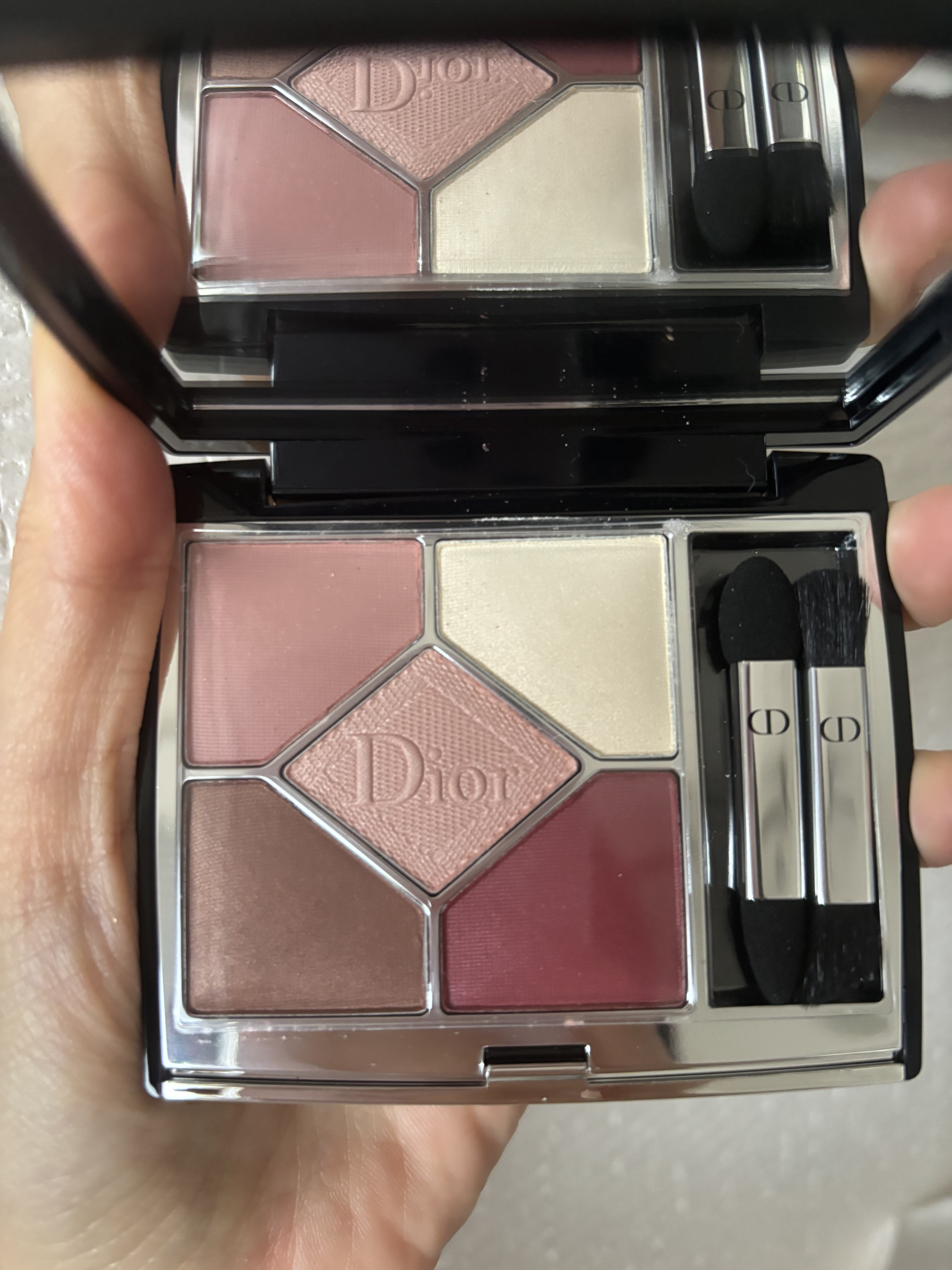 ディオールショウ サンク クルール/Dior/アイシャドウを使ったクチコミ（1枚目）