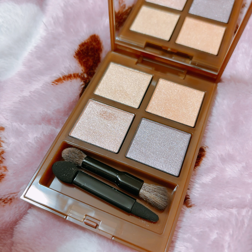 アディクション ホリデーアディクション アイシャドウ パレット + “スルー ザ グラス” 101  Tinted Glass/ADDICTION/アイシャドウパレットを使ったクチコミ（1枚目）