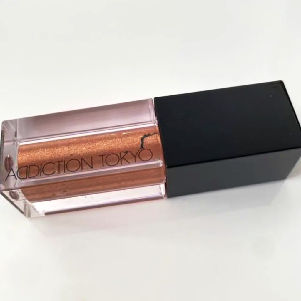 ザ リキッド アイシャドウ　ウルトラスパークル 003 Island in the Sun/ADDICTION/リキッドアイシャドウを使ったクチコミ（1枚目）