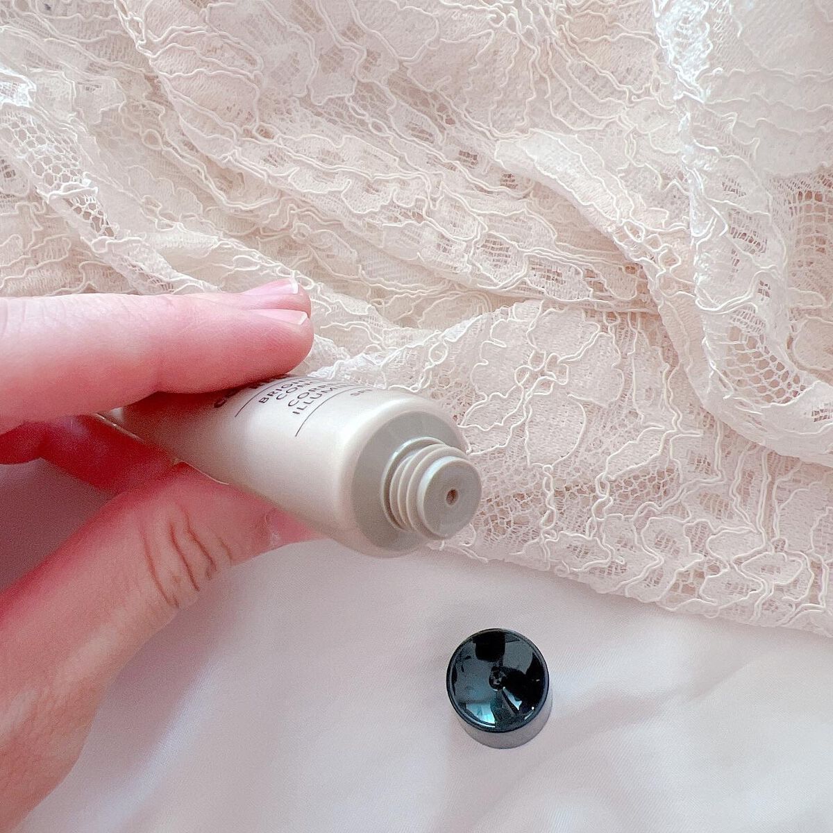 CR アイカバー ジェル SPF25  フェア バーチ/bareMinerals/日焼け止めジェルを使ったクチコミ（2枚目）