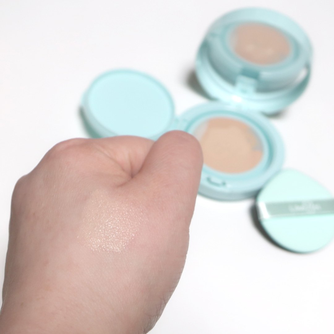Glow me mesh cushion /Likebel/クッションファンデーションを使ったクチコミ（3枚目）