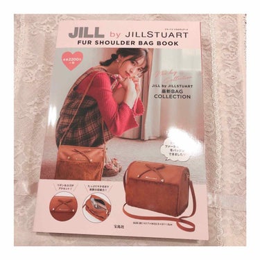 JILL  by  JILLSTUART
FOR  SHOULDER  BAG  BOOK



￥2200＋税



コスメではないのですが、
ジルのショルダーバックです！！
本屋に寄ったら偶然見つけ