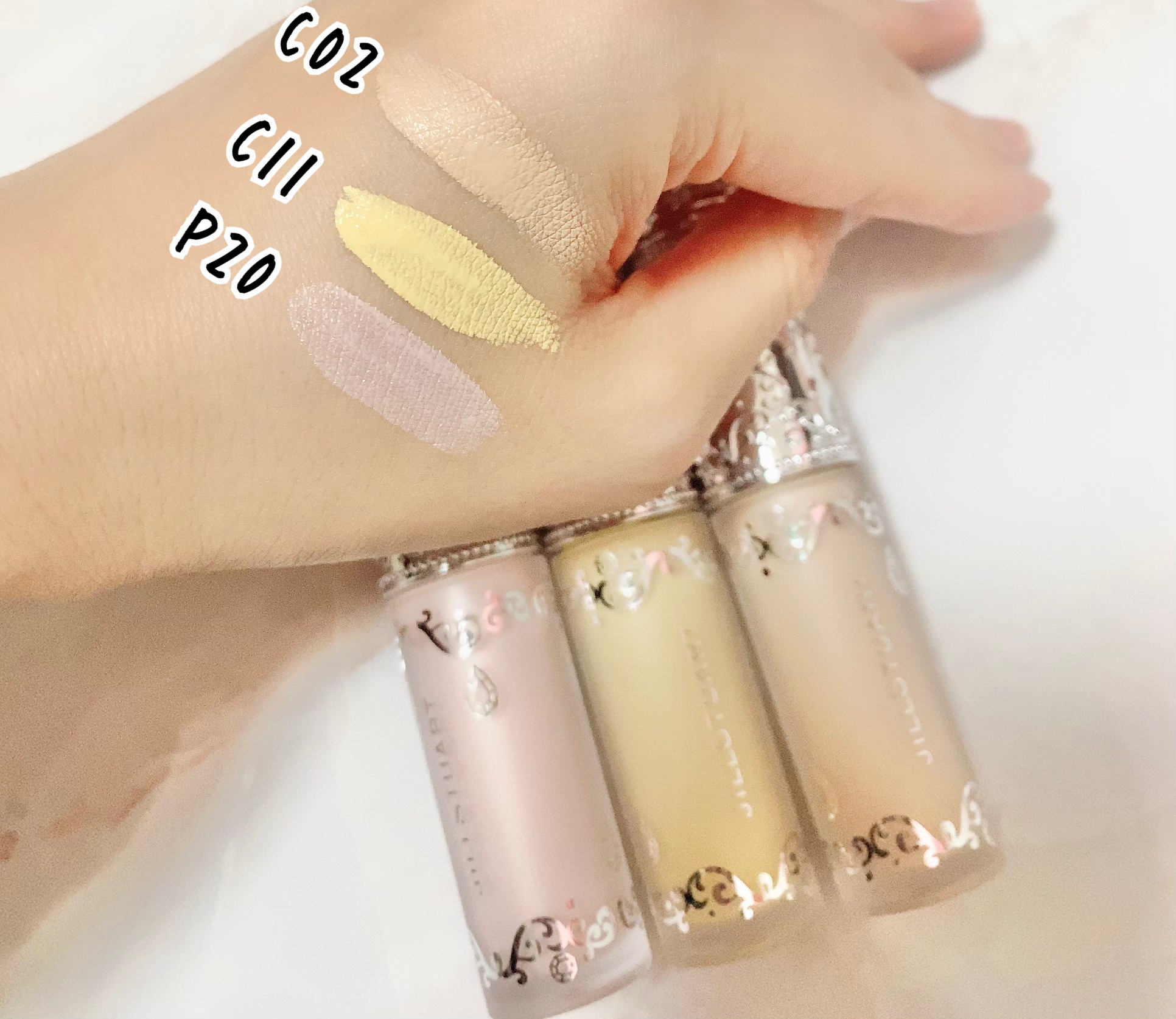 ダイヤモンドティップス コンシーラー＜カバータイプ＞/JILL STUART/リキッドコンシーラーを使ったクチコミ（2枚目）