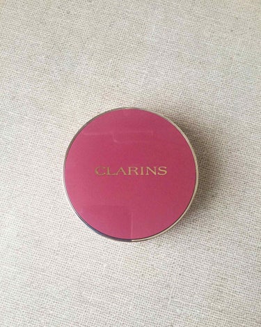 ☆CLARINS☆
ジョリ ブラッシュ   04
〈チークカラー〉


￥4.860(税込)




新商品です！


カラーもパッケージも最高！
紫で透明感が出るんだけどピンクも入っているから女の子っ