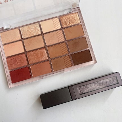 ソフトブラーリングアイパレット/wakemake/アイシャドウパレットを使ったクチコミ(2枚目)