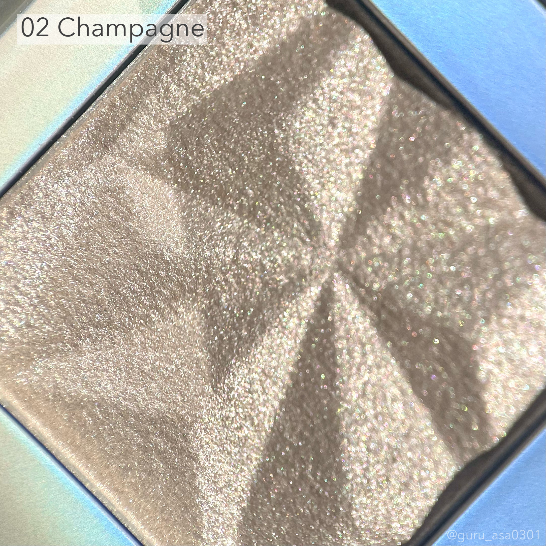 オーロラ ハイライト/LionWell（ライオンウェル）/パウダーハイライトを使ったクチコミ（3枚目）