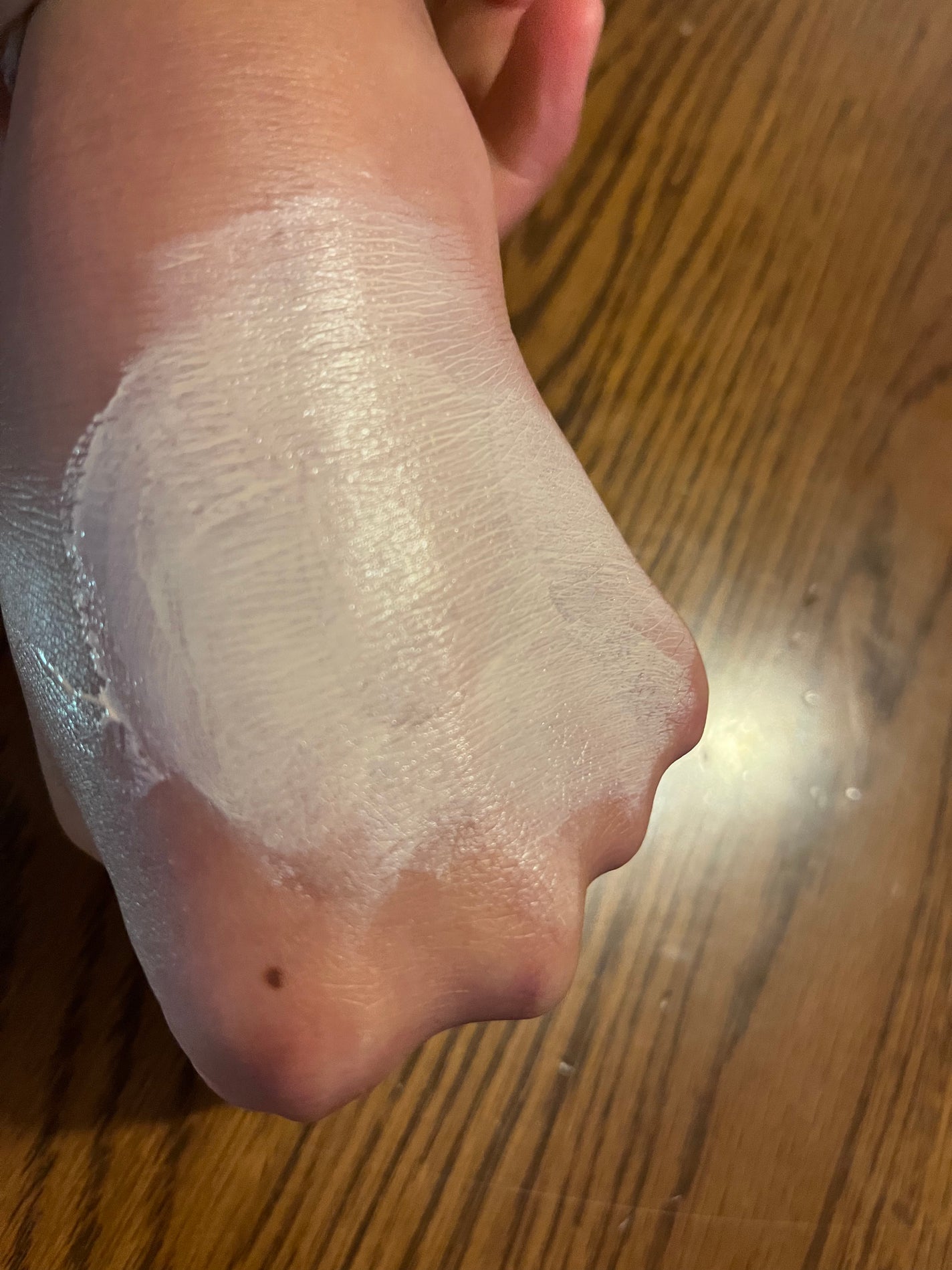 3番 ノーファンデ陶器肌トーンアップクリーム/numbuzin/化粧下地を使ったクチコミ(2枚目)