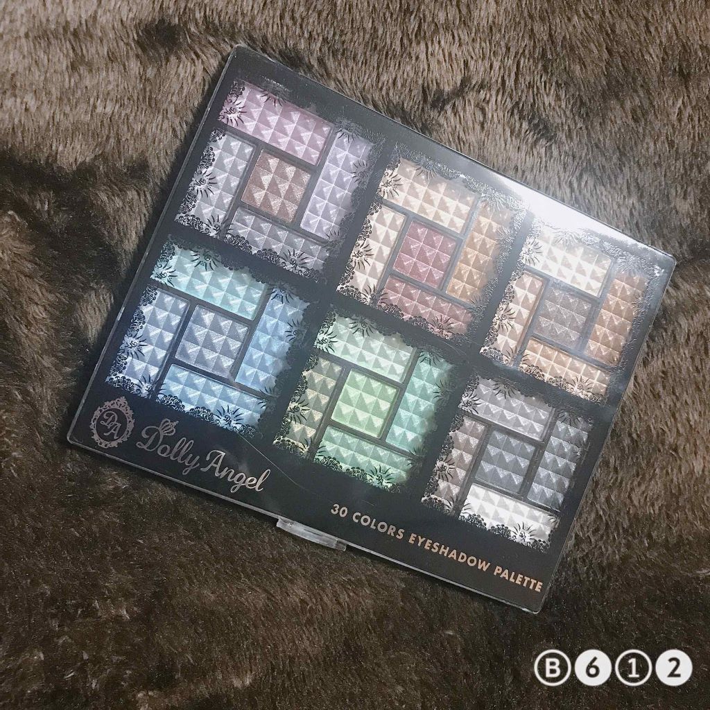 30COLORSEYESHADOWPALETTE/Dolly Angel/アイシャドウパレットを使ったクチコミ（1枚目）