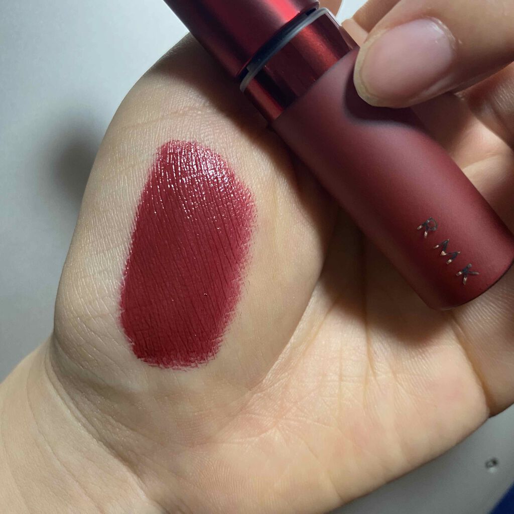 タイムレス マットエフェクト リップラッカー/RMK/口紅を使ったクチコミ(3枚目)