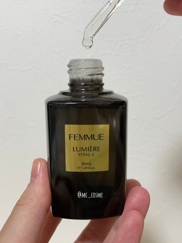 FEMMUE ルミエール ヴァイタルCのクチコミ「FEMMUE  LUMIÈRE VITAL C


お気に入りのビタミンC美容液💫


- -.....」（2枚目）