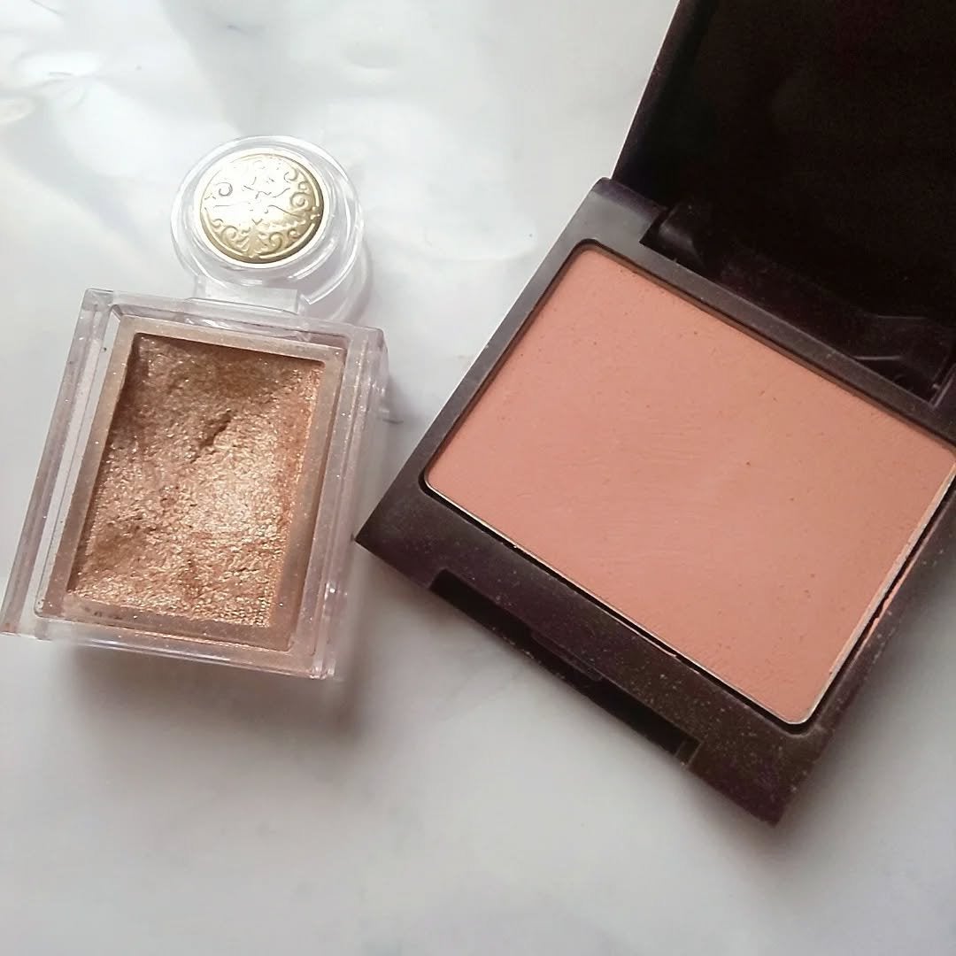 シャドーカスタマイズ/MAJOLICA MAJORCA/単色アイシャドウを使ったクチコミ(2枚目)