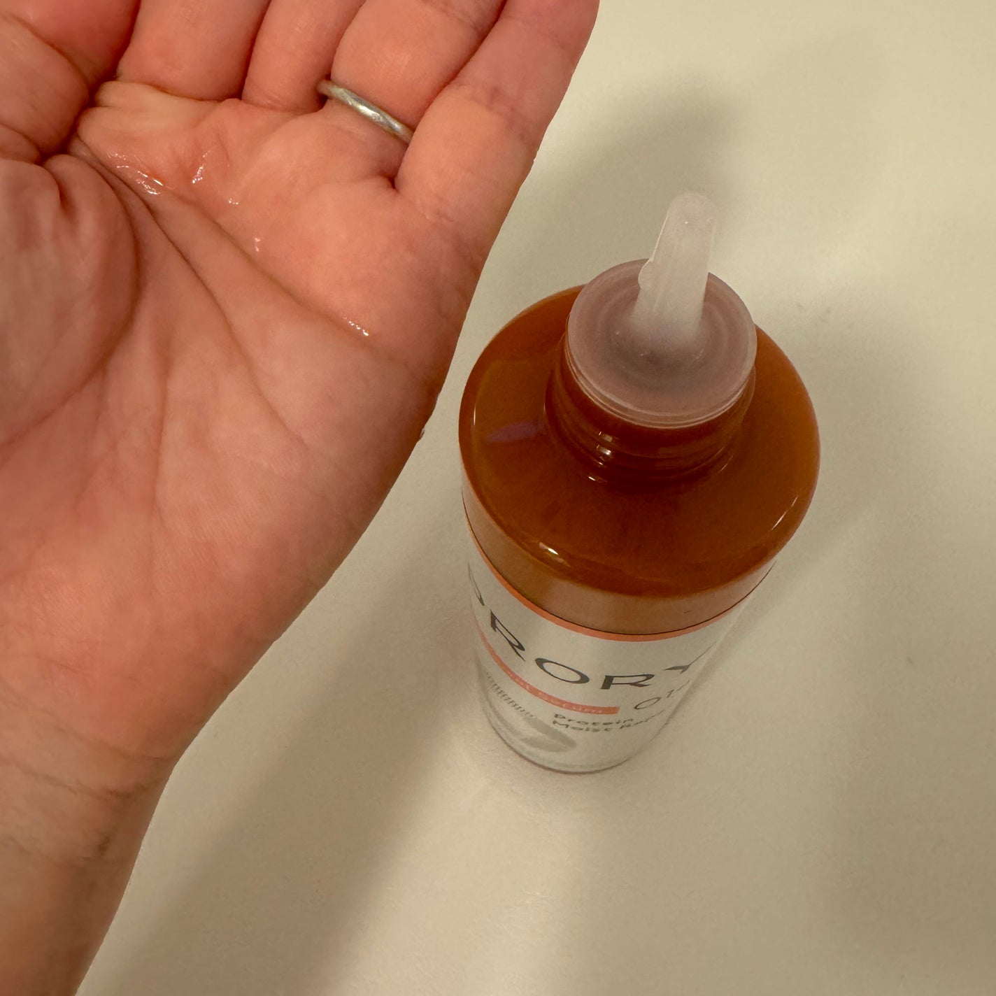 プロリー モイストリペア トリートメントセラム /PRORY/洗い流すヘアトリートメントを使ったクチコミ(3枚目)