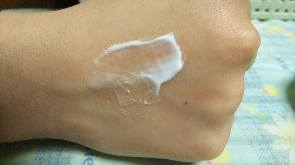 ニベアソフト スキンケアクリーム/ニベア/ボディクリームを使ったクチコミ(3枚目)